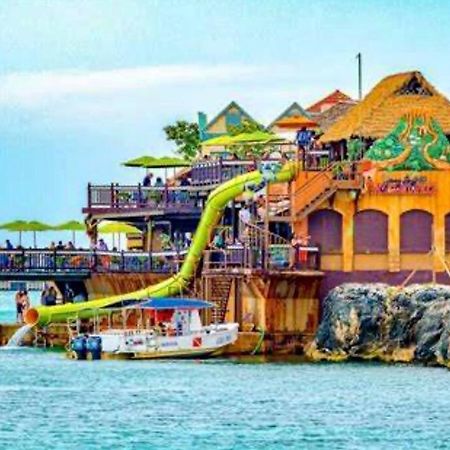 Villa La Rosa With Spectacular View Of أوشو ريوس المظهر الخارجي الصورة